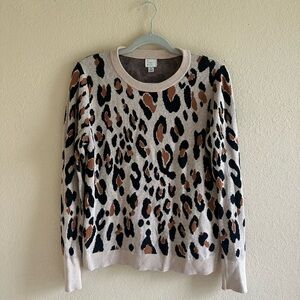 A New Day Leopard Animal Print Sweater M Crewneck Tan Beige Soft Knit Pullover